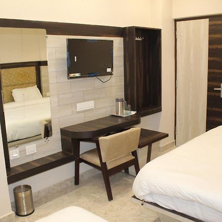 Hotel Blue Sky Haridwar Exterior photo