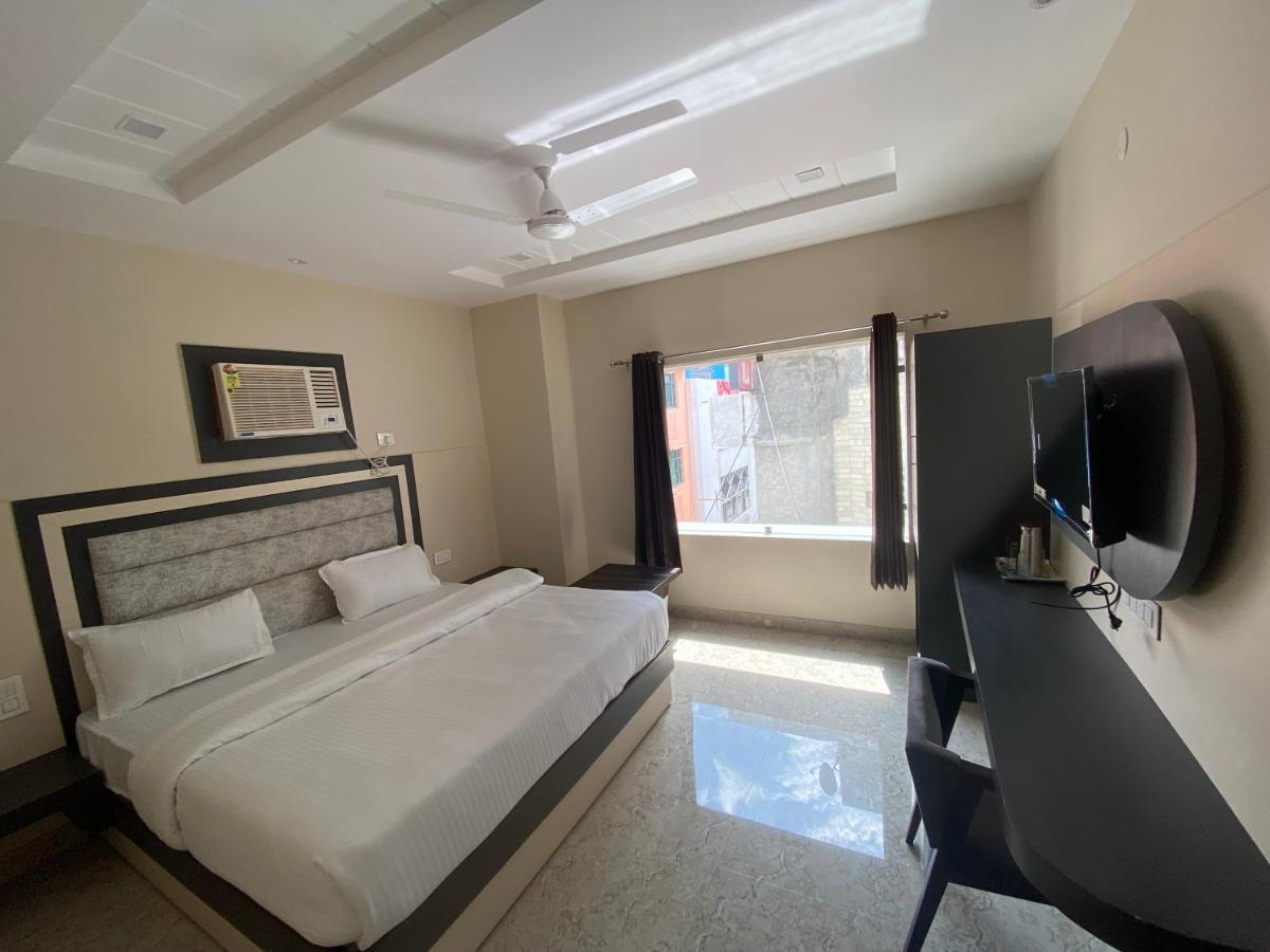 Hotel Blue Sky Haridwar Exterior photo