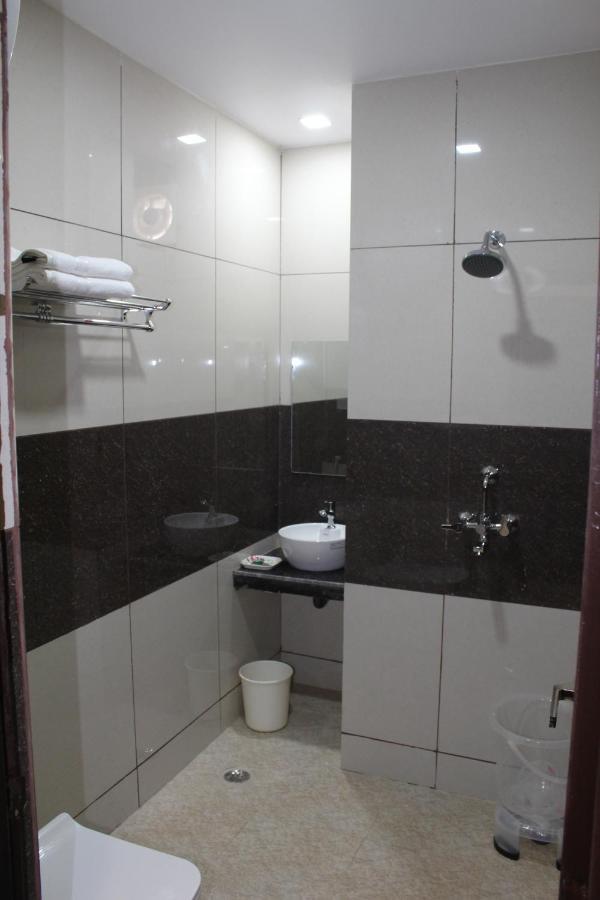 Hotel Blue Sky Haridwar Exterior photo